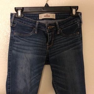 Hollister Skinny jeans - size 1 short or waist 25